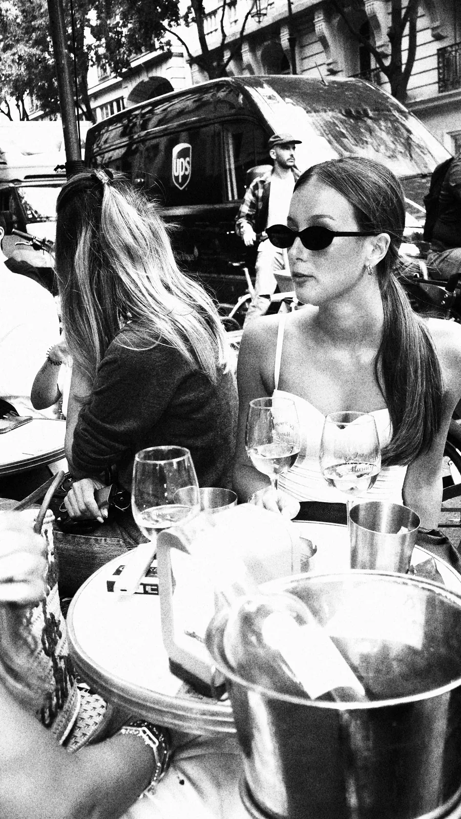 Seau à champagne en terrasse